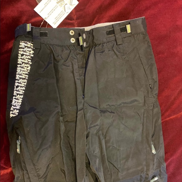 Ski/snowboard pants - size M - brand new - black - Picture 2 of 13